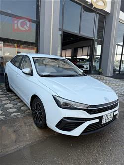 ئێم جی 5 پڵەس